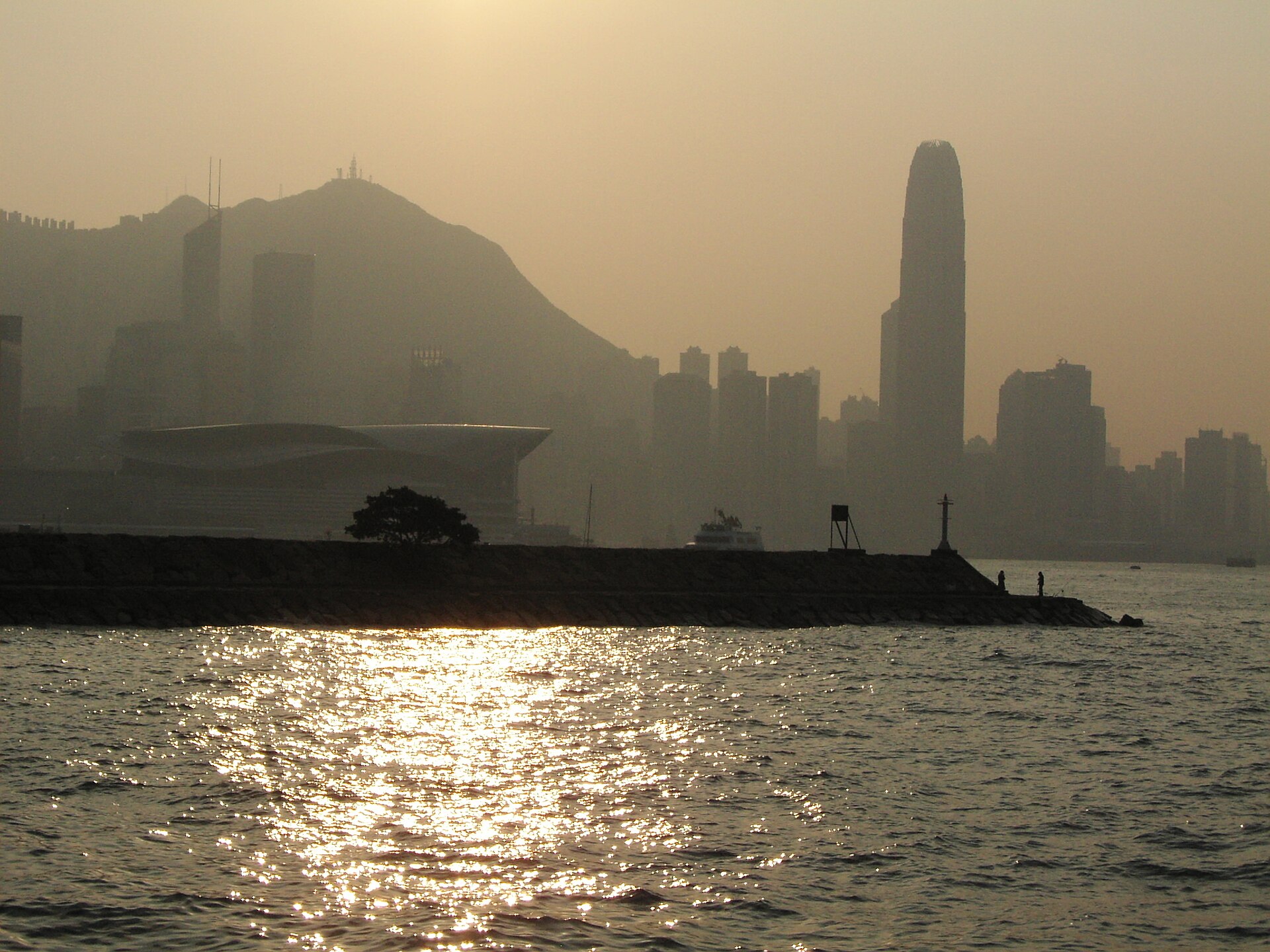 Hong Kong island skyline peak